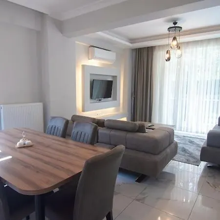 Villa Amazing 10m Walk Family 2 *
